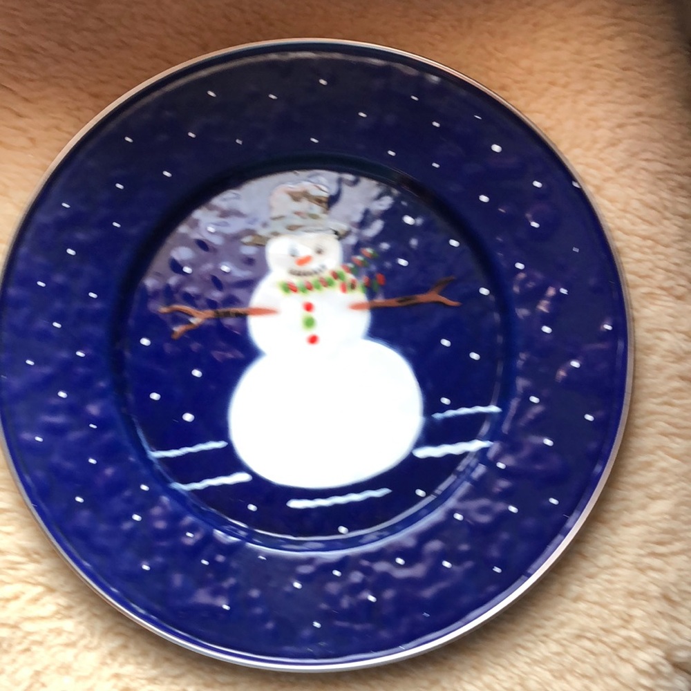 Metal enameled Snowman plate